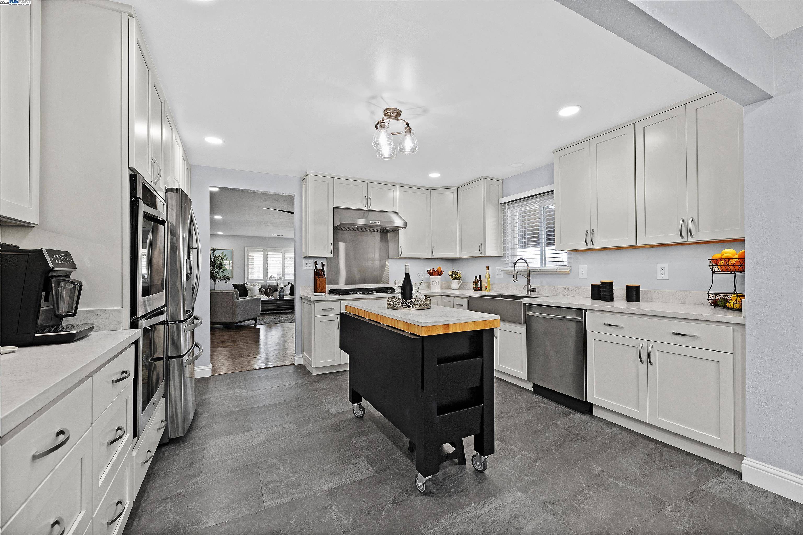 36304 Magellan Dr, Fremont, CA 94536
