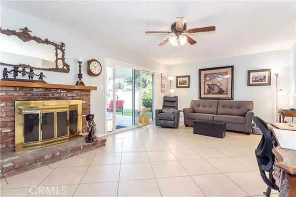 Simi Valley, CA 93063,2249 Jonesboro AVE