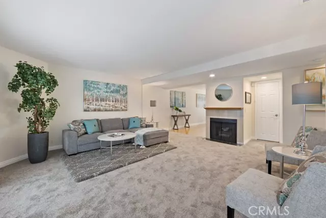 17038 Downey AVE B, Bellflower, CA 90706