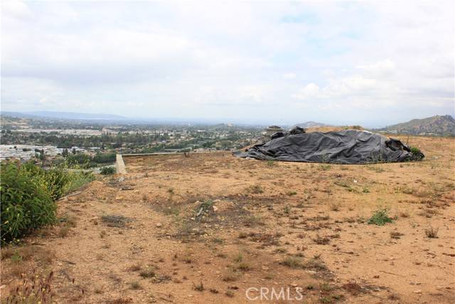 La Verne, CA 91750,4506 Broken Spur RD