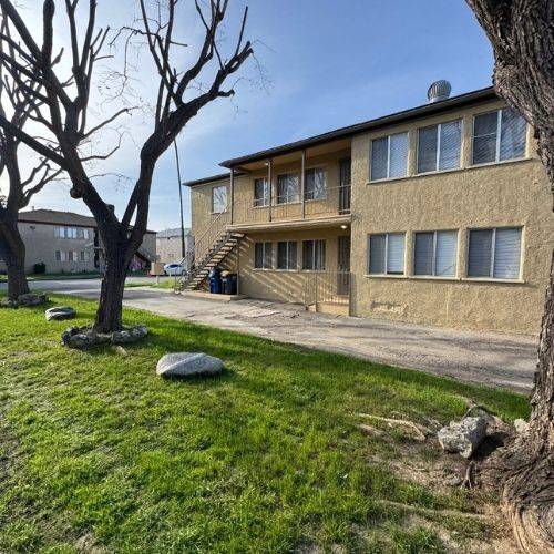 Compton, CA 90220,1020 S Grandee AVE