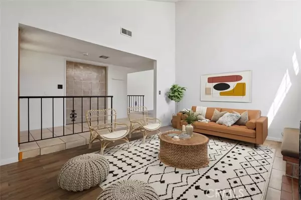 Chatsworth, CA 91311,21129 San Jose ST