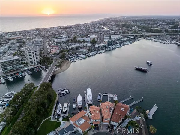 3312 Via Lido, Newport Beach, CA 92663