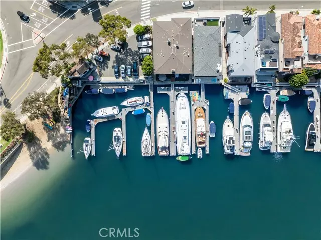 Newport Beach, CA 92663,3312 Via Lido