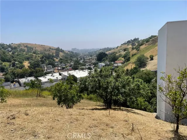 Montecito Heights, CA 90031,3754 Roberta ST