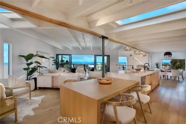 2604 Victoria DR, Laguna Beach, CA 92651