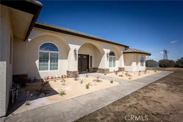 Oak Hills, CA 92344,9678 Farmington ST