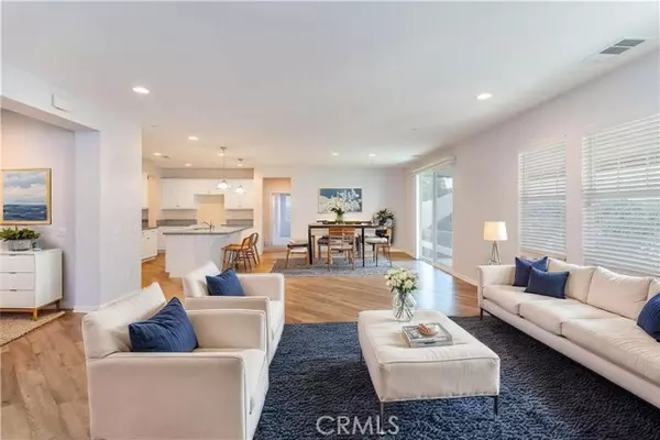 Murrieta, CA 92563,30148 Woodland Hills ST