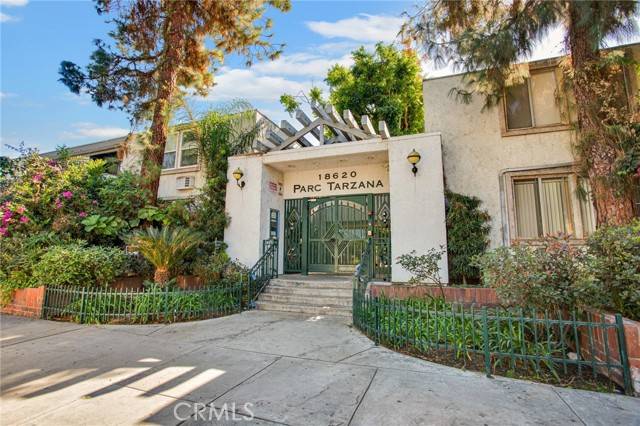 18620 Hatteras ST 114, Tarzana, CA 91356