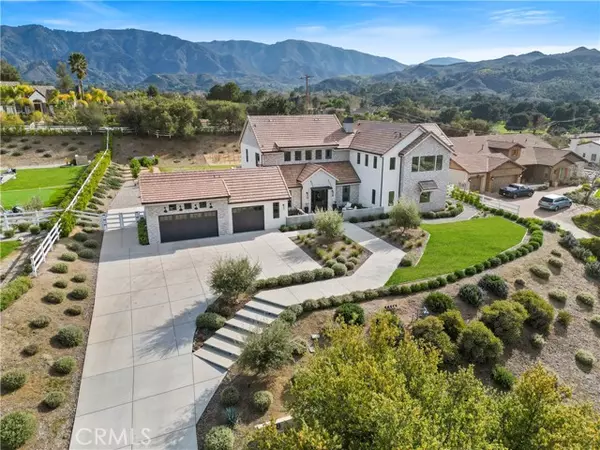 Canyon Country, CA 91387,15918 Mandalay RD
