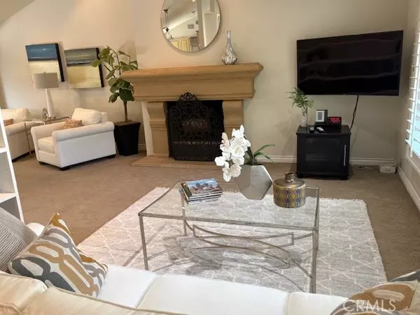 Los Alamitos, CA 90720,3272 Saint Albans DR