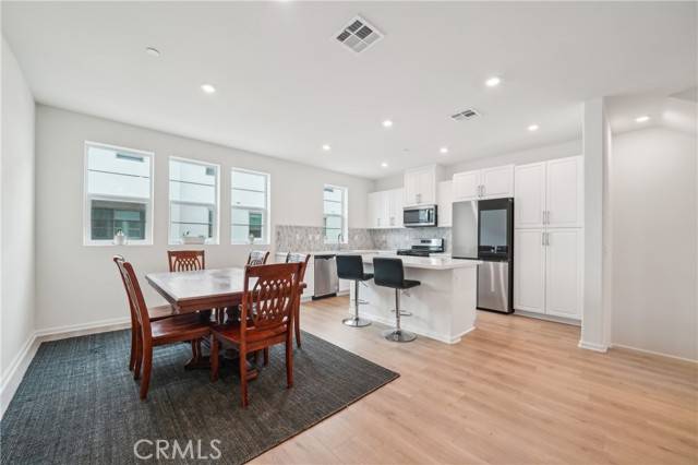 7547 Caspia CT, Chino, CA 91708