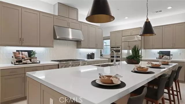 29358 Via Diamante, Valencia, CA 91354