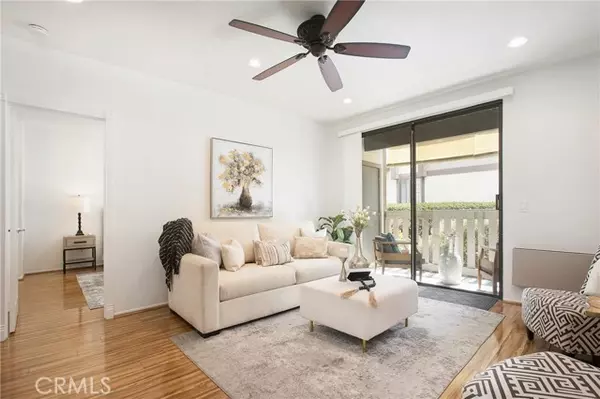 20702 El Toro RD 379, Lake Forest, CA 92630