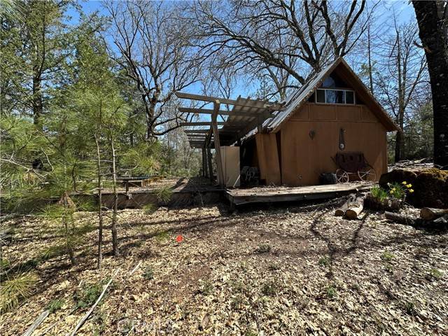 8235 High Valley RD, Cobb, CA 95426