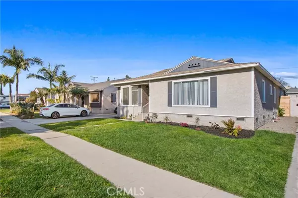 Long Beach, CA 90808,3865 N Los Coyotes Diagonal