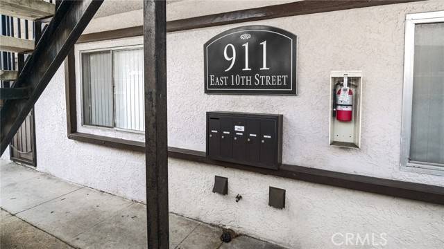 Long Beach, CA 90813,911 E 10th ST