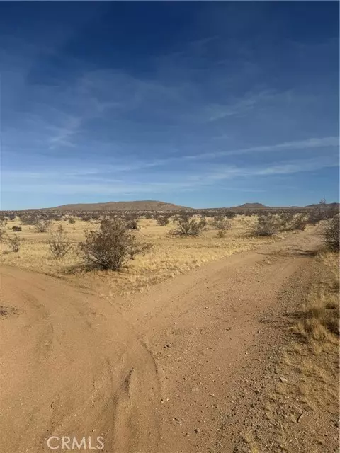 Oro Grande, CA 92368,0 Chambray ST