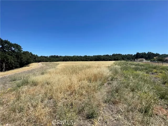 8 Championship LN, Templeton, CA 93465