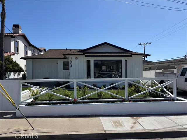 1504 Mathews AVE, Manhattan Beach, CA 90266