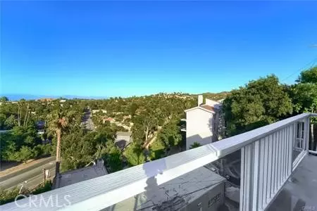 21651 Yucatan AVE, Woodland Hills, CA 91364