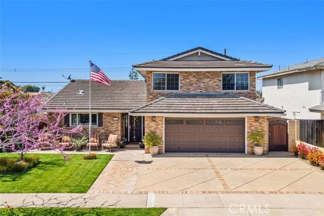 19591 Waterbury LN, Huntington Beach, CA 92646