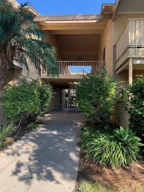 Laguna Woods, CA 92637,2107 Ronda Granada unit T