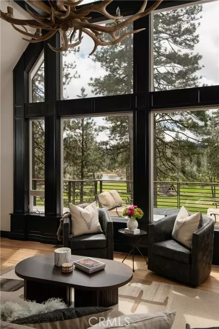 Lake Arrowhead, CA 92352,729 Brentwood DR