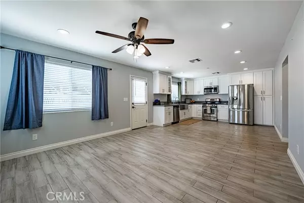 Redlands, CA 92374,1143 Webster ST