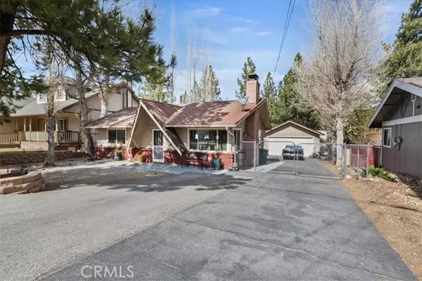 Big Bear City, CA 92314,220 Whipple DR