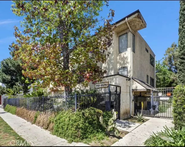 14435 Valerio ST 17, Van Nuys, CA 91405