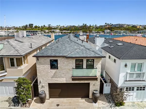 Newport Beach, CA 92663,218 Via Lido Nord