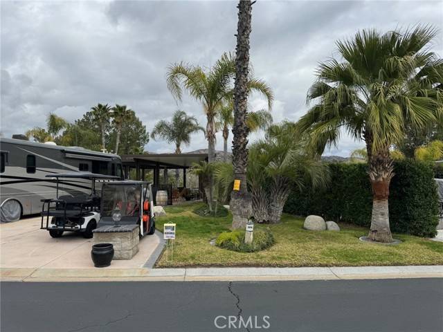 Aguanga, CA 92536,45525 Highway 79 Site 306