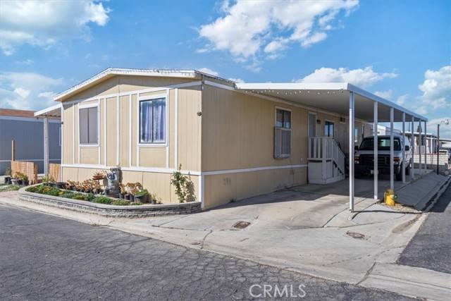 Rosamond, CA 93560,1550 20th ST 70