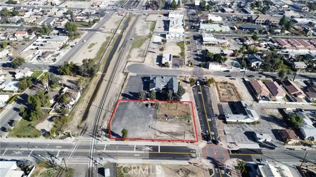 Perris, CA 92570,1 S D St.