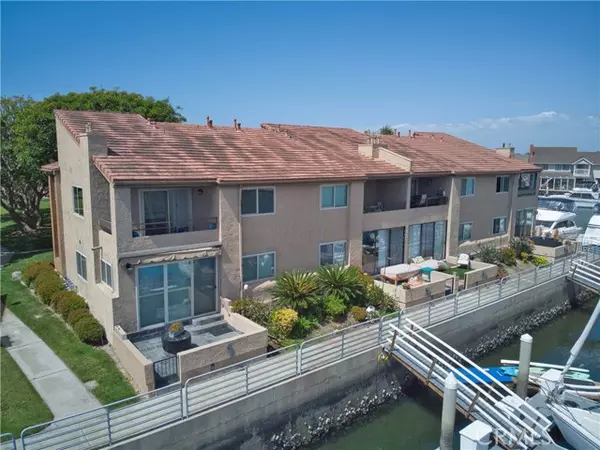 Huntington Beach, CA 92649,17114 BLUEWATER LN 141