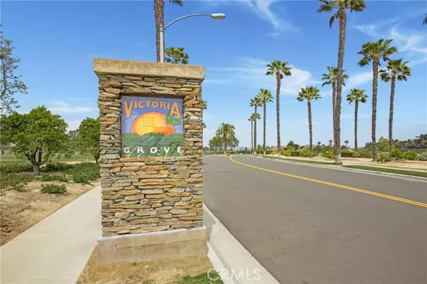 Riverside, CA 92503,17086 Raindrop CT