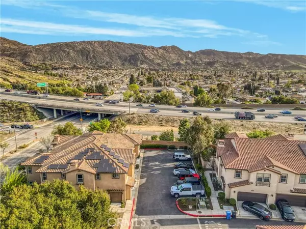 Simi Valley, CA 93063,2430 Ascending Oaks LN 3