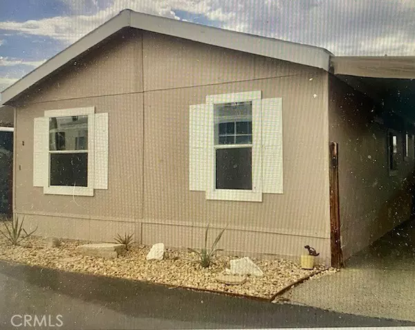 Desert Hot Springs, CA 92241,70875 Space 18 Dillon RD 18