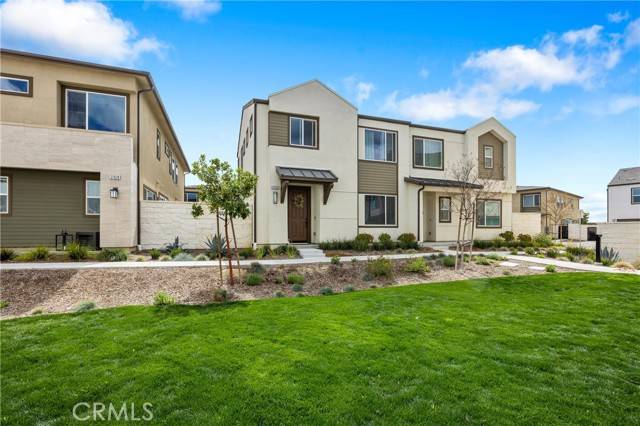 27632 Ensemble PL, Valencia, CA 91381