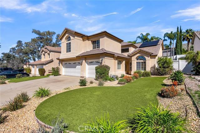 29180 Greenbrier PL, Highland, CA 92346