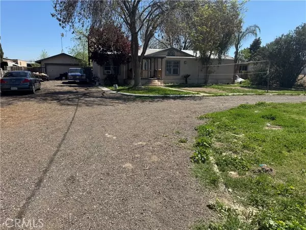 4242 Gatson ST, Bakersfield, CA 93314