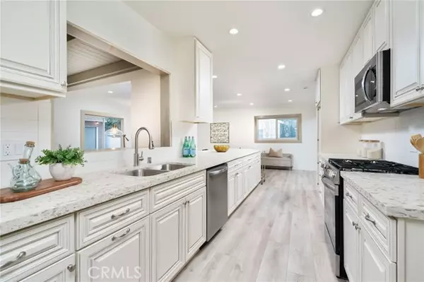 Glendora, CA 91741,453 W Laurel AVE