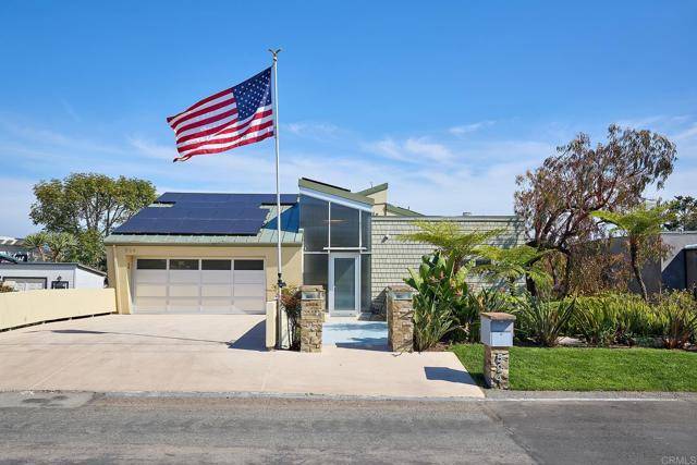 Solana Beach, CA 92075,524 Ford Ave