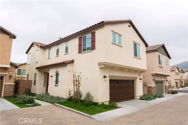 16255 Castello LN 2, Fontana, CA 92336