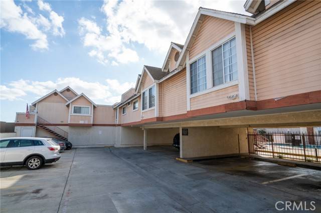 Fullerton, CA 92832,550 Williamson AVE