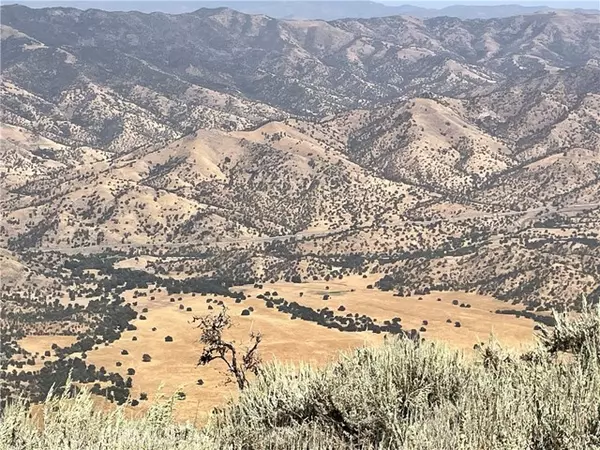 25610 Jacaranda DR, Tehachapi, CA 93561