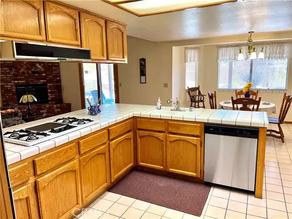 Apple Valley, CA 92307,16381 Kasota RD