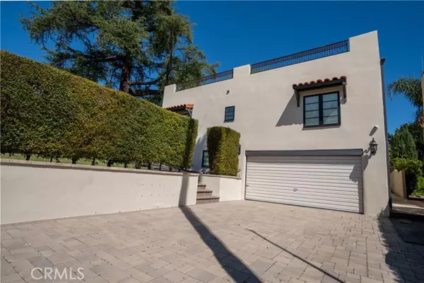 Glendale, CA 91202,734 Cumberland RD