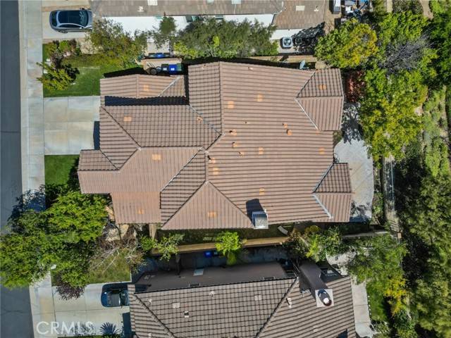 Valencia, CA 91381,27042 Maple Tree CT